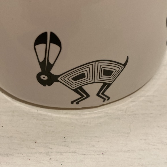 The Treasure Chest Las Cruces NM 1998 Southwest Rabbit Pottery Mug Cup #207 VTG - Picture 8 of 8